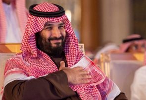 بن سلمان می‌گوید «می‌توانم در یک دقیقه روابط عربستان با اسرائیل را عادی‌سازی کنم، اما از حمله ایران، قطر و هرج و مرج داخلی بیم دارم»