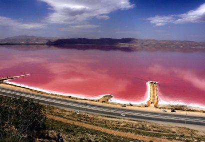 مهارلو؛ دریاچه کریستال‌های صورتی