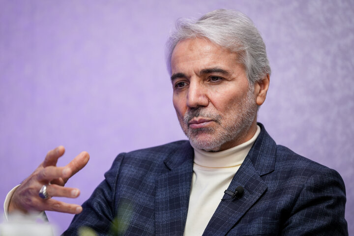 نوبخت: سخنگو نباید بلندگویِ سیاسی یک‌ طرفه باشد /«سکوت هدفمند»، هنر سخنگویان است/ اعتماد عمومی با شفافیت ایجاد می شود