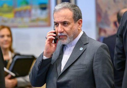 عراقچی: برنامه هسته‌ای ایران، وارداتی نیست که با بمباران از بین برود