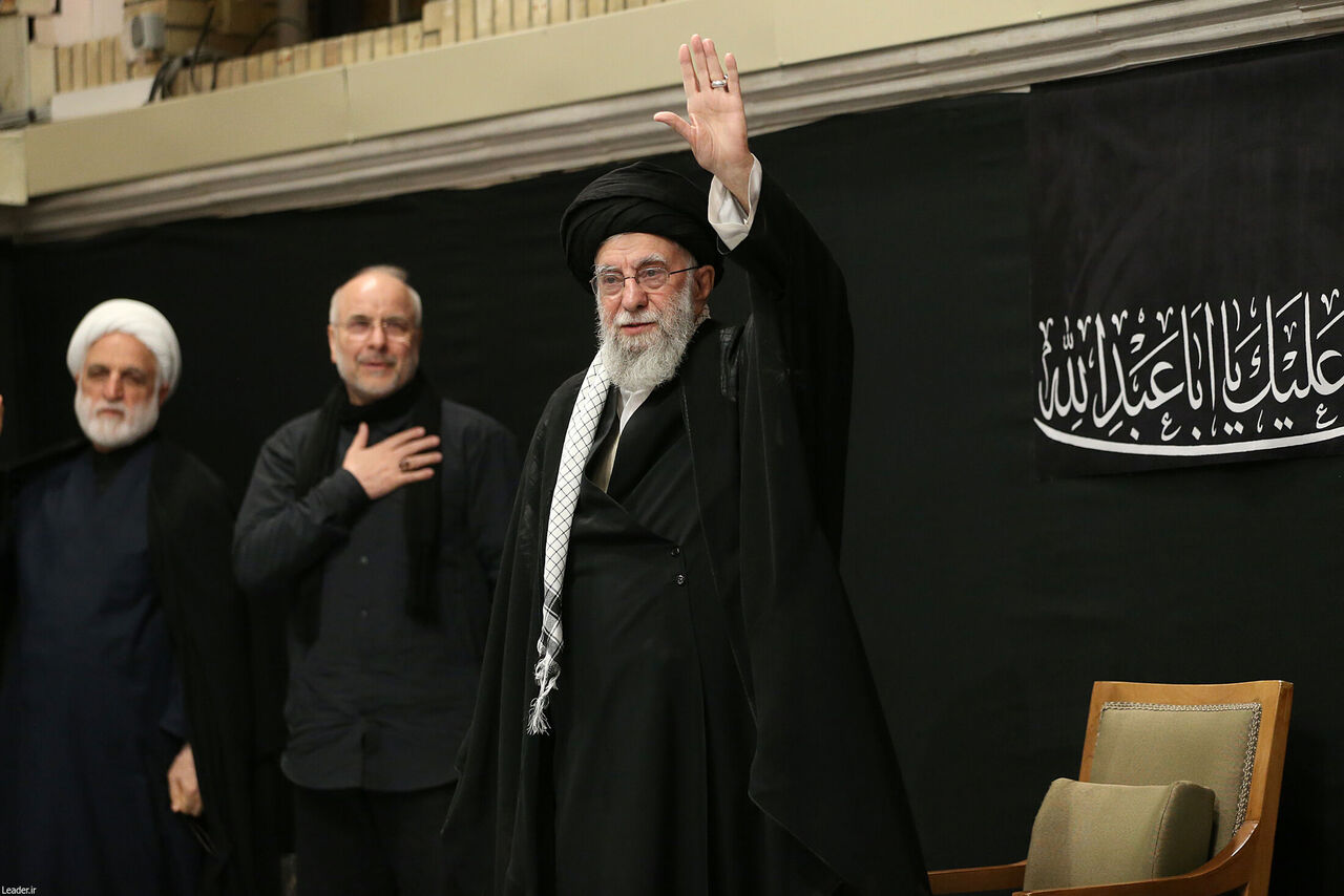 بخوان به نام نامی ایران