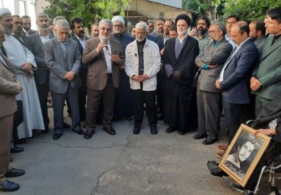 تندروها برای گذاشتن چوب لای چرخ مذاکرت چه می‌کنند