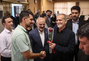 همه برای سربلندی ایران ایستاده‌ایم/ تاکید بر نقش وحدت‌آفرین رسانه‌ها