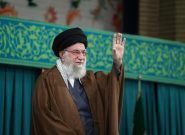 رهبر معظم انقلاب: زن، کارگزار خانه نیست، مدیر است