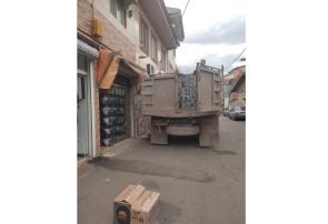 کشف ۱۰ تن روغن موتور قاچاق در رشت