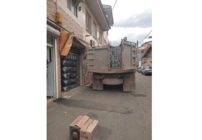 کشف ۱۰ تن روغن موتور قاچاق در رشت