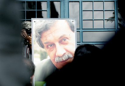 نگاهی به حیات شاعرانه «بچه جوادیه» که خرد را به سفره فکاهه آورد