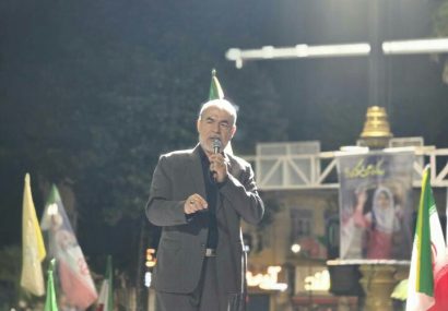معاون سیاسی سپاه: ایران کشور تحریم ناپذیر است