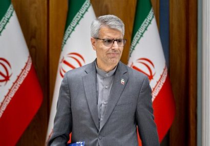بقائی: پس از اظهارات تهدیدآمیز ترامپ، هیئت ایرانی از ادامه نشست چهارجانبه خودداری کرد بقائی: پس از اظهارات تهدیدآمیز ترامپ، هیئت ایرانی از ادامه نشست چهارجانبه خودداری کرد