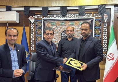 انعقاد قرارداد سرمایهگذاری رستوران و کشتی دریایی در تالاب عینک/ گامی بلند در توسعه گردشگری علمی و تفریحی رشت انعقاد قرارداد سرمایهگذاری رستوران و کشتی دریایی در تالاب عینک/ گامی بلند در توسعه گردشگری علمی و تفریحی رشت