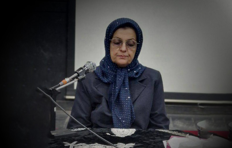 رونمایی سه رمان پروین داداشی در لاهیجان رونمایی سه رمان پروین داداشی در لاهیجان