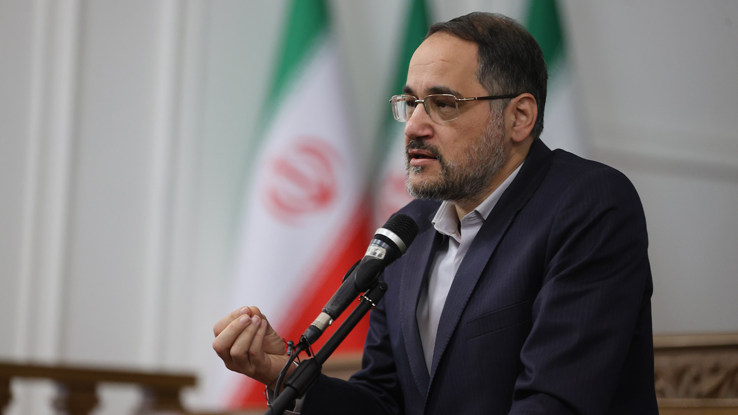پیشنویس «طرح حمایت از خبرنگاران» در مرکز پژوهشهای مجلس نهایی شد پیشنویس «طرح حمایت از خبرنگاران» در مرکز پژوهشهای مجلس نهایی شد