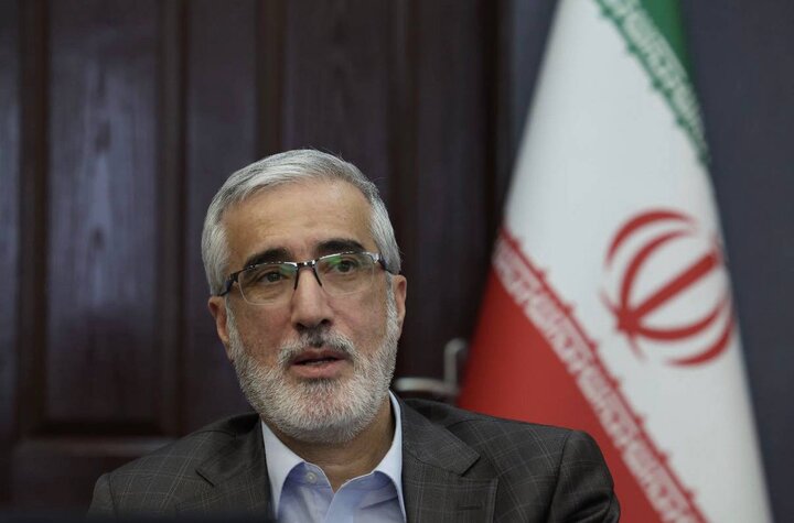 فعال شدن مسیرهای جایگزین تأمین دارو / رفع کمبودهای مقطعی در دستور کار فعال شدن مسیرهای جایگزین تأمین دارو / رفع کمبودهای مقطعی در دستور کار