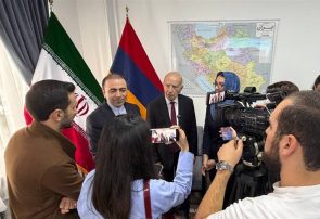 سفیر ایران: حضور نیروهای آمریکا در مجاورت مرزهای کشور را نمیپذیریم سفیر ایران: حضور نیروهای آمریکا در مجاورت مرزهای کشور را نمیپذیریم