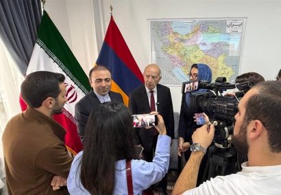 سفیر ایران: حضور نیروهای آمریکا در مجاورت مرزهای کشور را نمی‌پذیریم